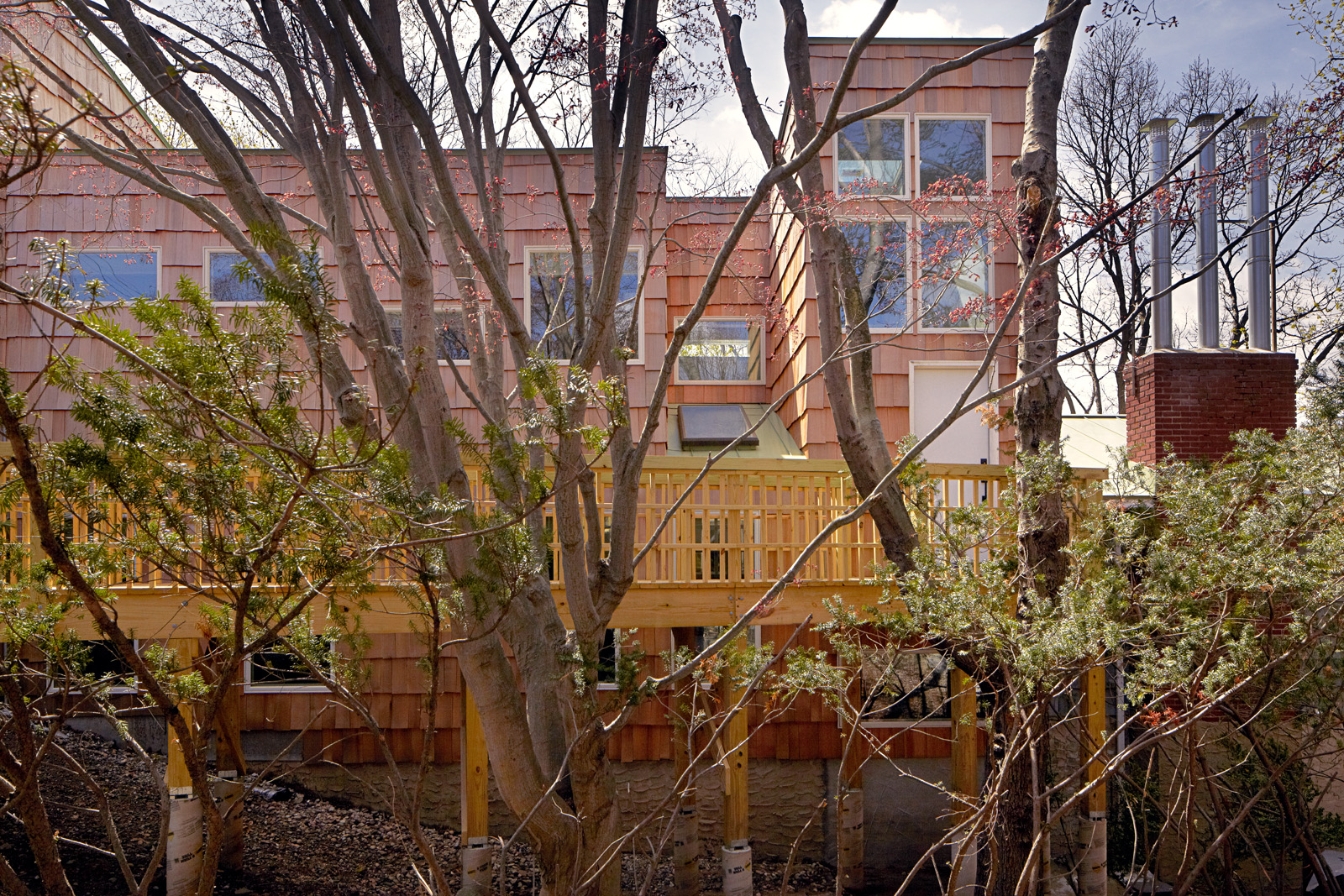 The existing chimney was raised in a mannr befitting the modern transformation o